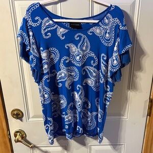 Liv Los Angeles Blue and White Paisley Blouse Size XLarge